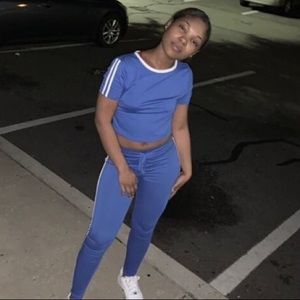 Meet your Posher, Iris